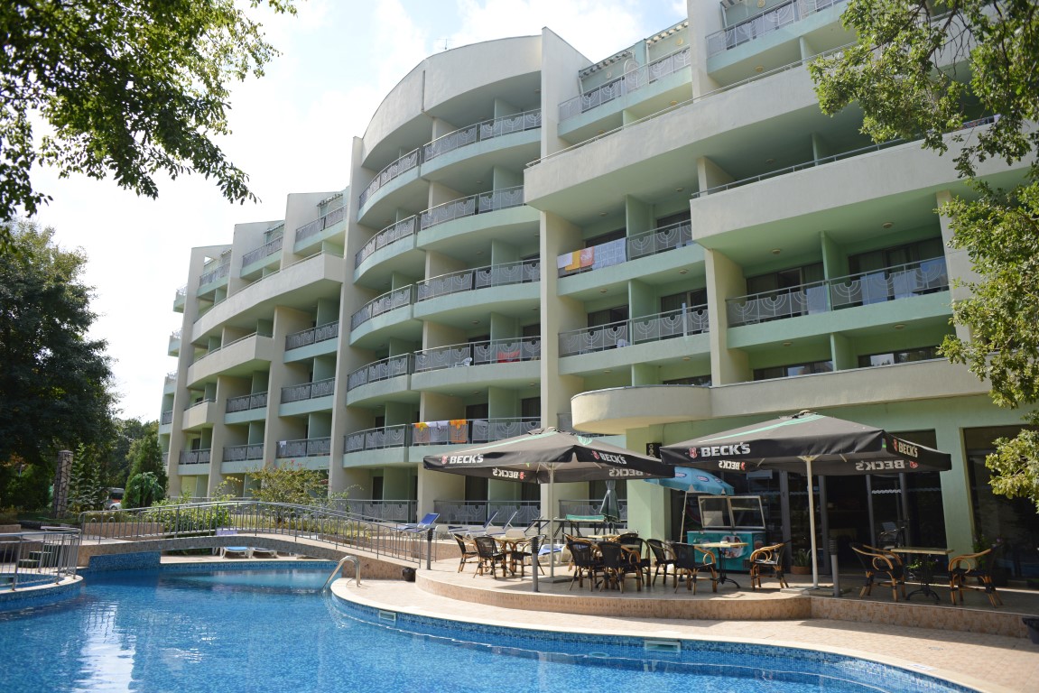 PERUNIKA_HOTEL_GOLDEN_BEACH_NISIPURILE_DE_AUR_BULGARIA_AIR_TOUR_TRAVEL